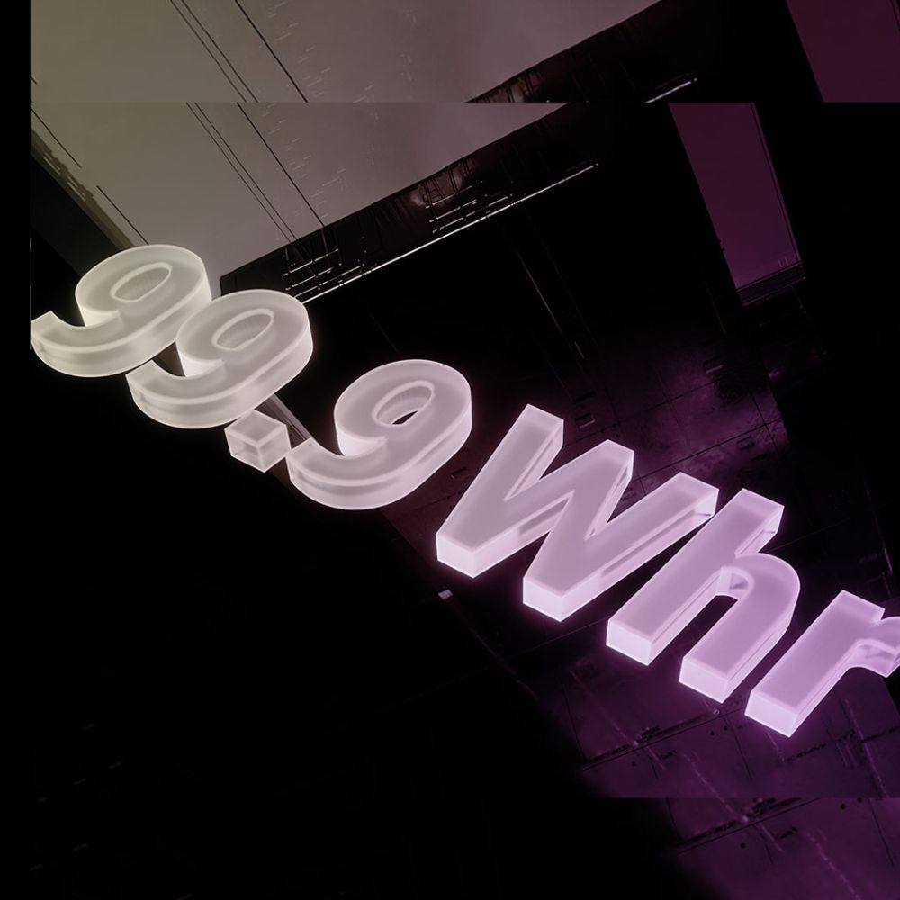 Day to Night Battery