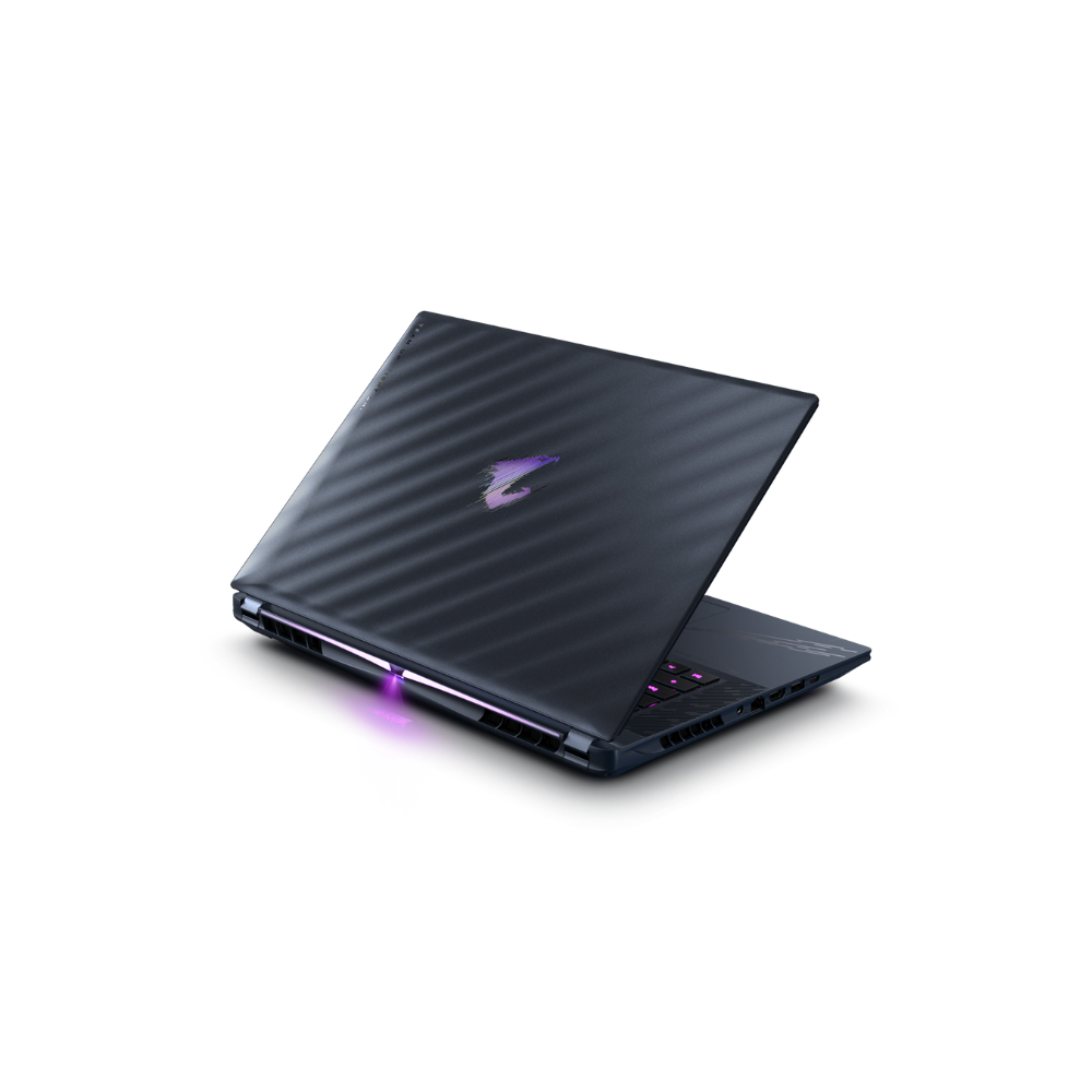Gigabyte 16" BZHC6SGE64SH AORUS Master Gaming Laptop - Mansa Computers