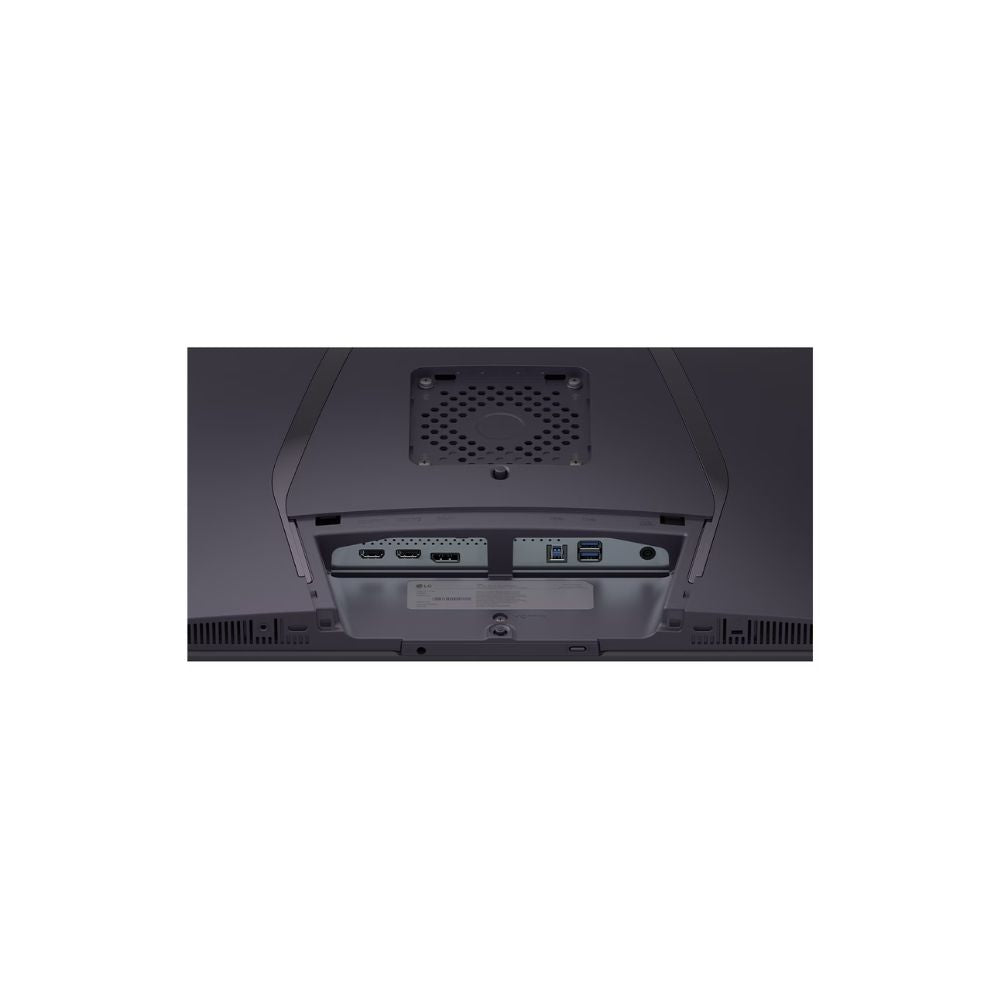 LG UltraGear 32GX850A-B – 32" 4K OLED Gaming Monitor